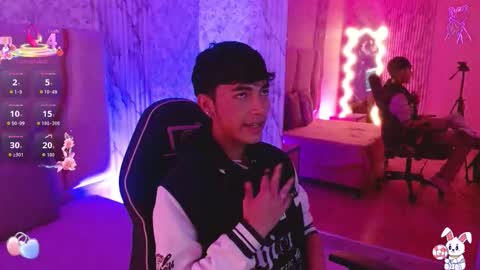 osamu_tay online show from March 25, 3:45 am