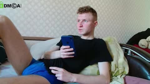 Snapshot of oscar_wildy chatting on March 14, 10:10 am Oscar online show from March 14, 10:10 am
