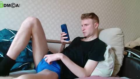 Snapshot of oscar_wildy chatting on March 16, 9:13 am Oscar online show from March 16, 9:13 am