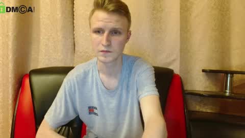 Snapshot of oscar_wildy chatting on March 27, 11:37 pm Oscar online show from March 27, 11:37 pm