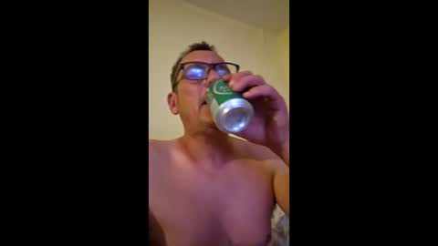 Snapshot of oscararinnn chatting on June 3, 11:43 pm oscararinnn online show from June 3, 11:43 pm