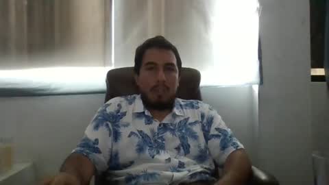 Snapshot of oscaryn_martell chatting on January 15, 10:46 pm oscaryn_martell online show from January 15, 10:46 pm