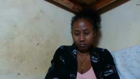 osinaa online show from May 18, 2:40 am