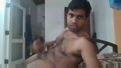 Snapshot of osith57 chatting on May 24, 6:35 pm osith57 online show from May 24, 6:35 pm