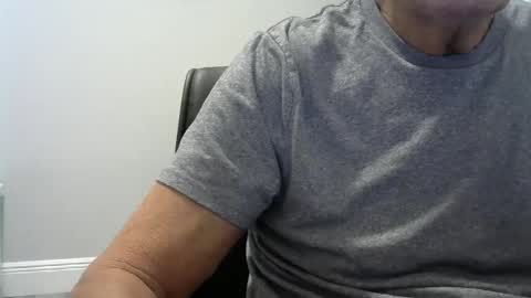 Ossi online show from September 19, 6:41 pm