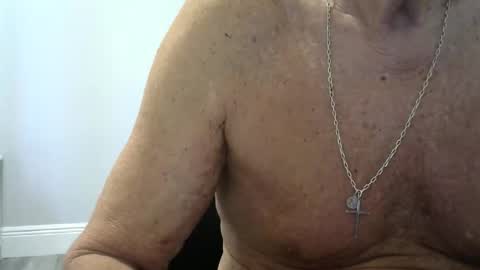 Ossi online show from February 14, 4:48 pm