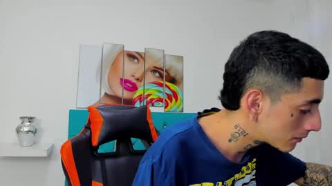 Snapshot of ostinmills chatting on December 18, 1:12 pm Ostin baby online show from December 18, 1:12 pm