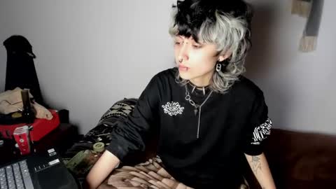 Otto 3 online show from February 27, 3:26 pm