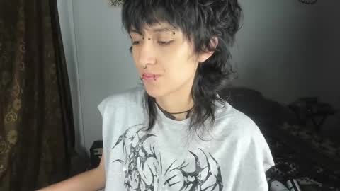 Otto 3 online show from March 17, 6:11 pm