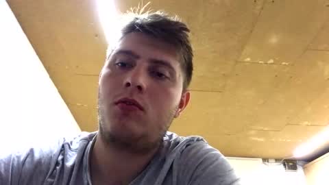 outflayd online show from November 8, 11:14 pm