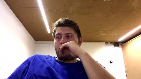 outflayd online show from December 13, 10:15 pm