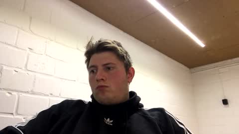 outflayd online show from March 14, 4:01 pm