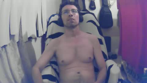 ovidio8111 online show from February 20, 7:32 am