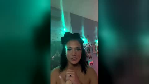 ovmilf online show from December 19, 1:23 am