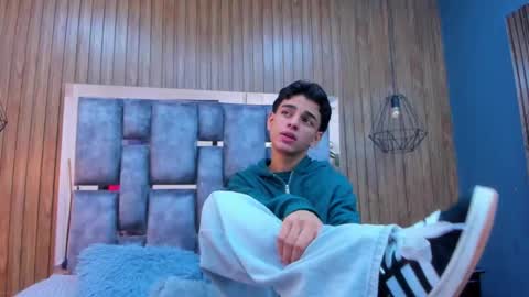 Owen Johnson online show from November 29, 12:08 pm