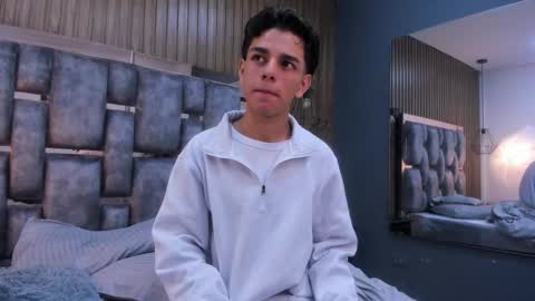 Owen Johnson online show from March 5, 12:01 pm