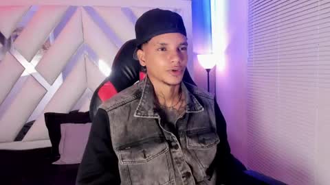 owen blaze online show from May 21, 3:24 am