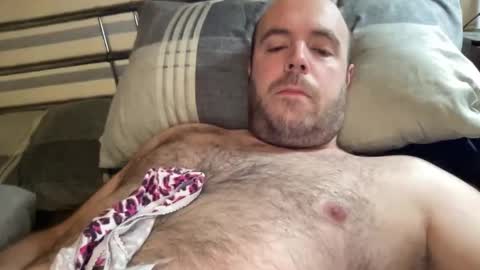 Snapshot of owenfn2 chatting on February 2, 7:18 am Owen2022 online show from February 2, 7:18 am