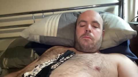 Snapshot of owenfn2 chatting on February 13, 7:26 am Owen2022 online show from February 13, 7:26 am