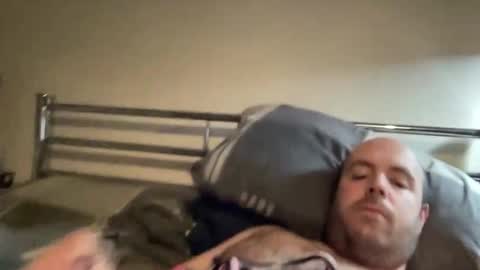 Snapshot of owenfn2 chatting on February 14, 7:27 am Owen2022 online show from February 14, 7:27 am