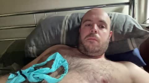 Snapshot of owenfn2 chatting on March 16, 7:01 am Owen2022 online show from March 16, 7:01 am