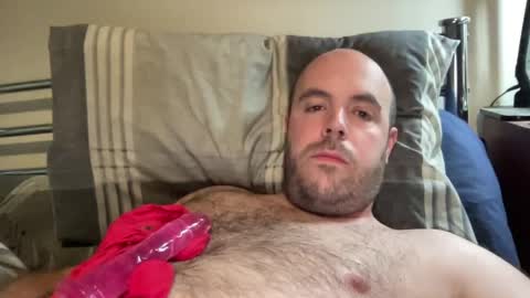 Snapshot of owenfn2 chatting on May 18, 6:19 am Owen2022 online show from May 18, 6:19 am