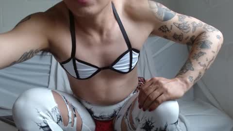 Jeannifer online show from December 18, 9:29 pm