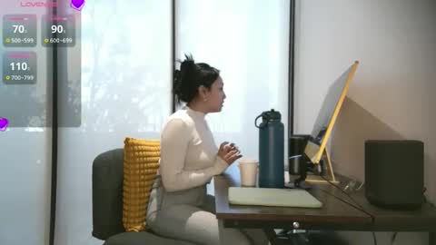 ozhmara online show from December 19, 5:20 pm