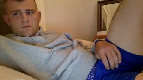 Snapshot of ozzysocks chatting on March 13, 2:18 am ozzysocks online show from March 13, 2:18 am