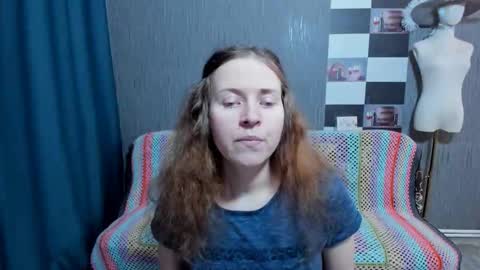 Ella online show from February 22, 8:35 am