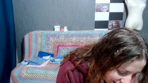 Ella online show from April 1, 6:36 am