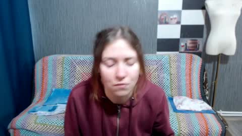 Ella online show from April 9, 7:47 am