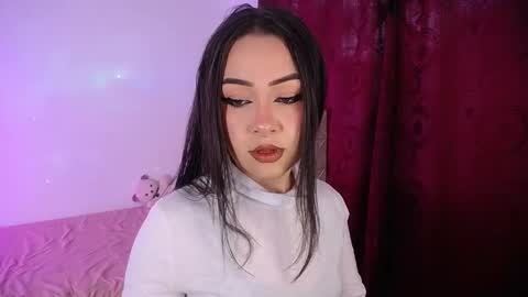 Snapshot of paariss_ chatting on May 29, 10:19 pm Paris online show from May 29, 10:19 pm