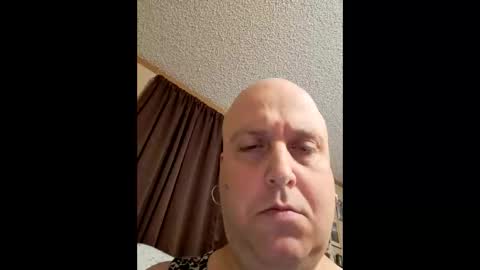 Snapshot of pabigbi1975 chatting on October 25, 10:23 am pabigbi1975 online show from October 25, 10:23 am