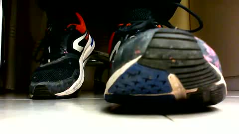 Snapshot of pablomenesssl chatting on January 1, 5:11 pm Pablo Meness online show from January 1, 5:11 pm