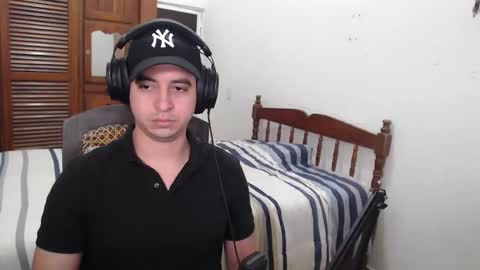 Snapshot of pablomingo chatting on January 18, 11:03 am pablomingo online show from January 18, 11:03 am