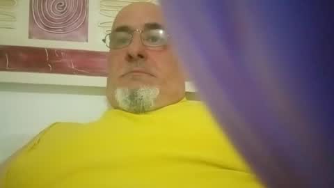 Snapshot of pacobix53 chatting on May 15, 11:34 pm Fran55bcn online show from May 15, 11:34 pm