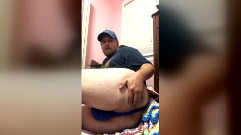 Snapshot of paddycheeks chatting on May 27, 6:21 am paddycheeks online show from May 27, 6:21 am