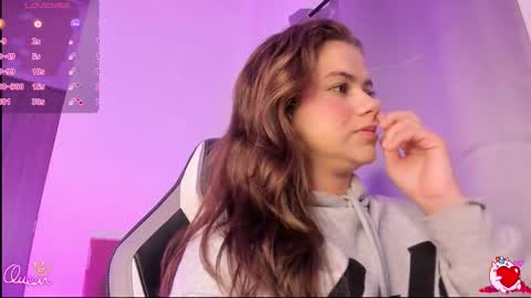 Paige online show from February 12, 2:39 am