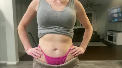 Snapshot of paigeraeanna chatting on July 13, 3:20 am paigeraeanna online show from July 13, 3:20 am