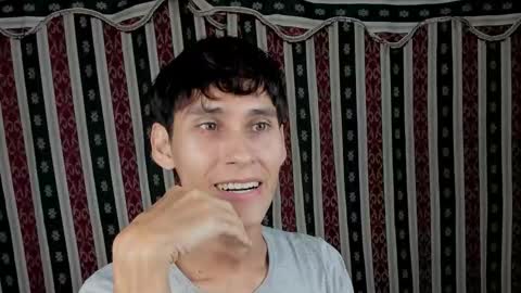 Snapshot of paimon_goetia chatting on October 24, 12:19 am Alexander Grigori online show from October 24, 12:19 am