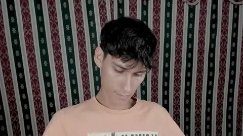 Snapshot of paimon_goetia chatting on January 9, 2:14 am Alexander Grigori online show from January 9, 2:14 am