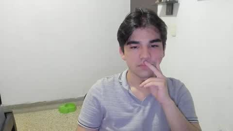 Snapshot of pakun_ chatting on February 24, 2:31 am pakun_ online show from February 24, 2:31 am