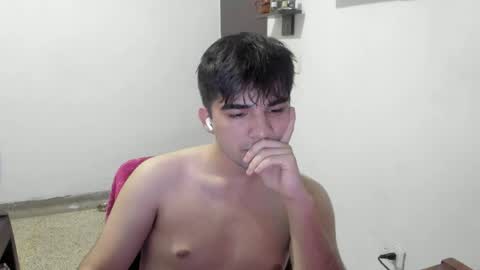 pakun_ online show from April 8, 1:38 am