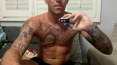 palmflacco online show from June 23, 5:27 am
