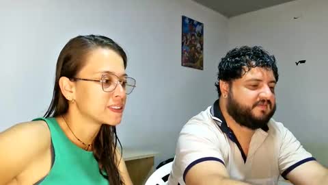 Snapshot of paloma_desire chatting on December 23, 12:52 pm Paloma online show from December 23, 12:52 pm