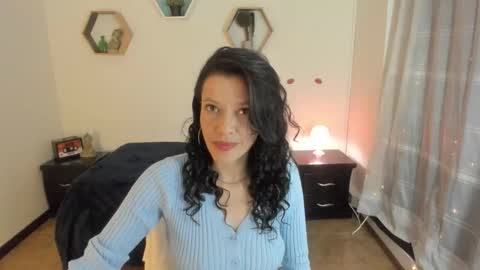 Paloma  online show from February 22, 7:34 pm