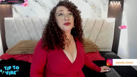 Snapshot of pam_hills chatting on March 2, 5:42 pm You can call me Mommy Goddess Queen online show from March 2, 5:42 pm