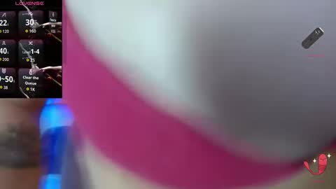 pamela_2863 online show from September 18, 10:01 pm