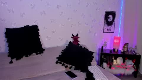 Snapshot of pamela_doll3 chatting on May 6, 4:30 am pamela online show from May 6, 4:30 am